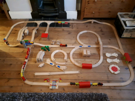 gumtree wooden train set
